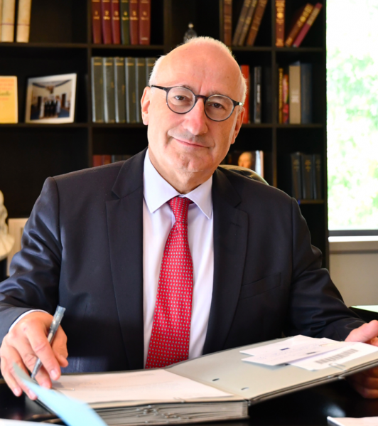 Fichier:Joël garreau.png