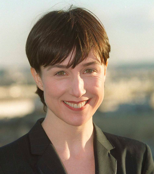 Fichier:Louise Aurore.png