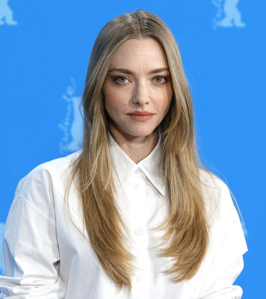 Fichier:Portrait de Birgit Alnusson.png