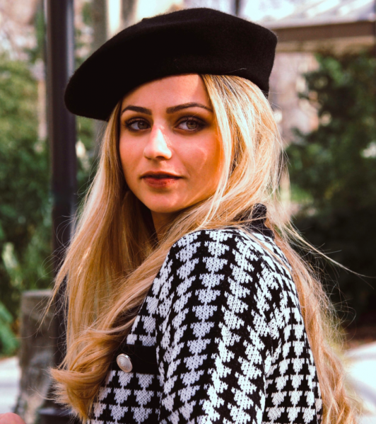 Fichier:Chloé Besnard-Cordonnier.png